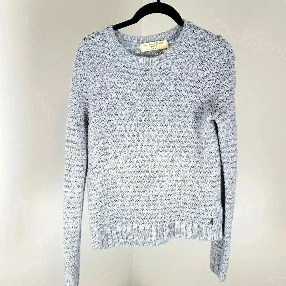 KNIT  SWEATER